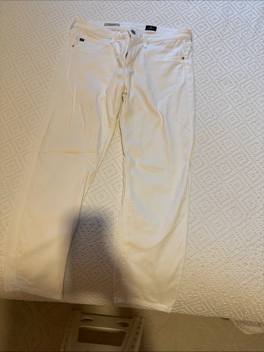 AG the Stilt Crop Jeans